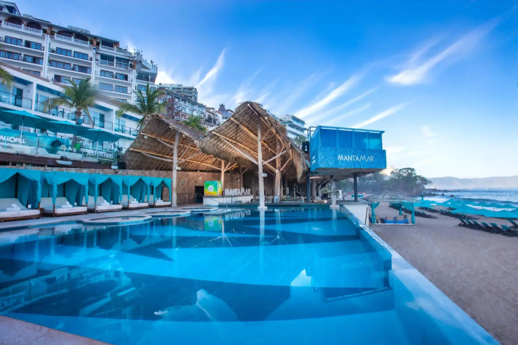 Almar LGBT Luxury Resort