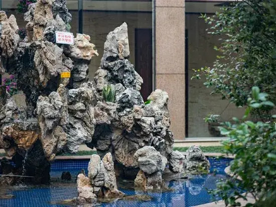 Wenhe Hotel