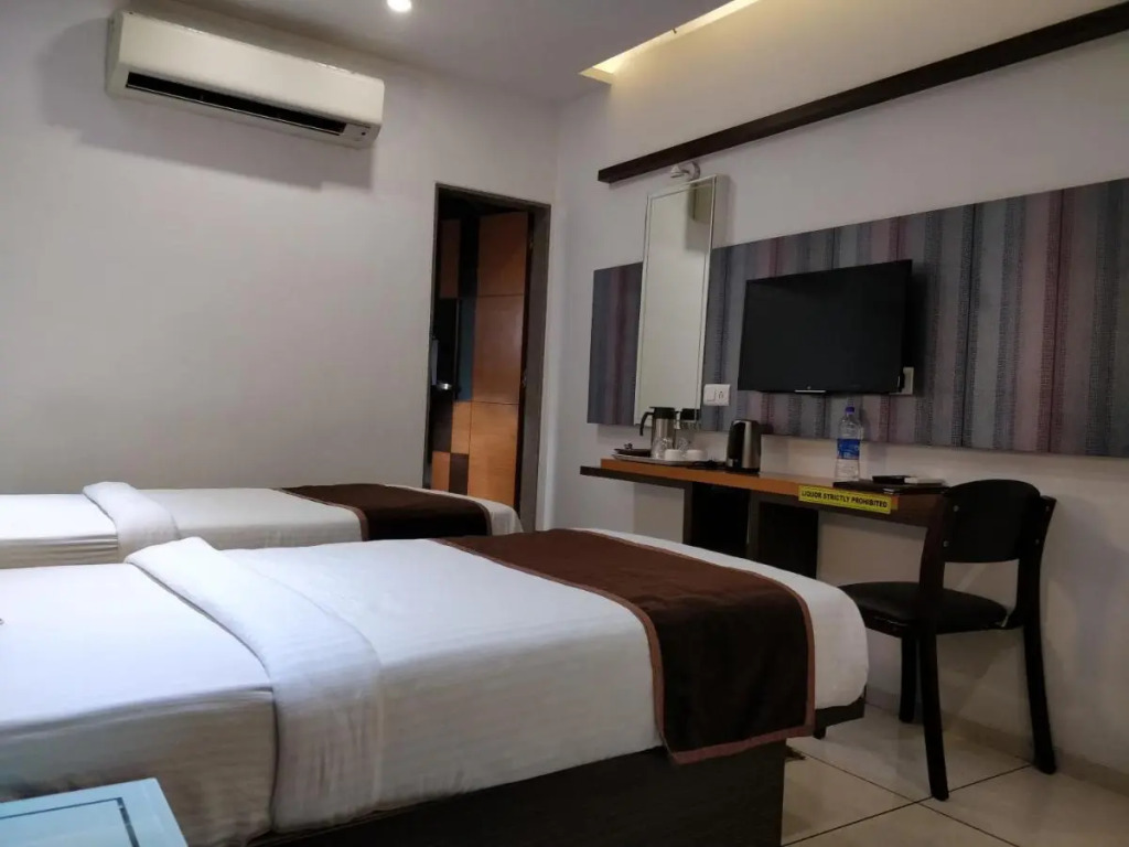Hotel Royal Shelter