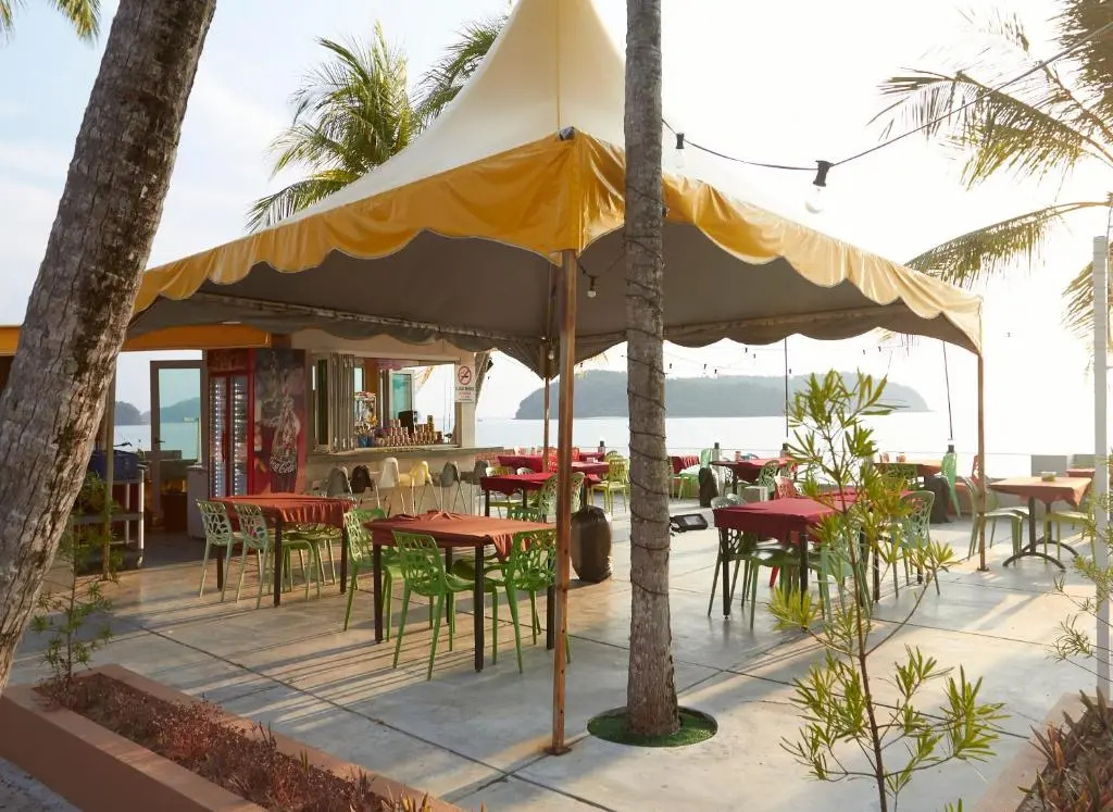 Corrie Chalet Pantai Cenang Langkawi