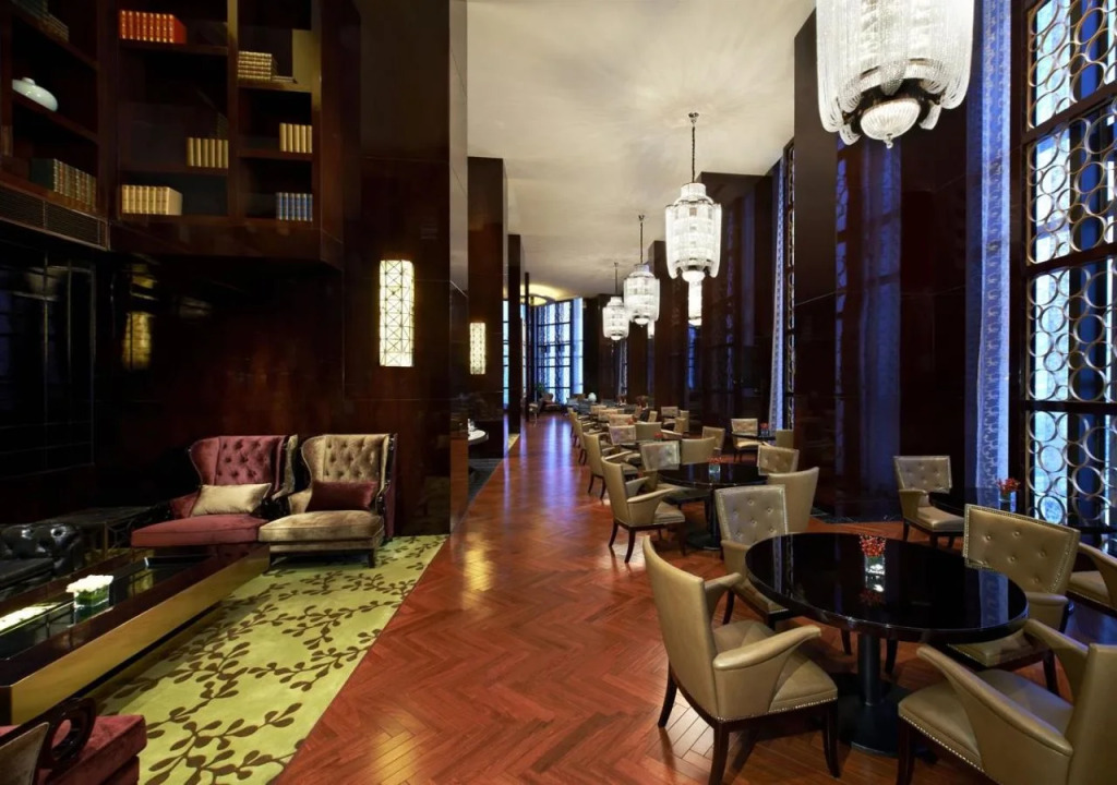 Sheraton Shanghai Waigaoqiao Hotel