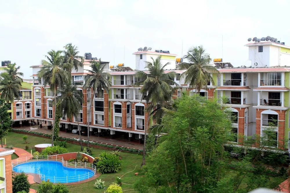 Modern Apartment With Terrace - CM001