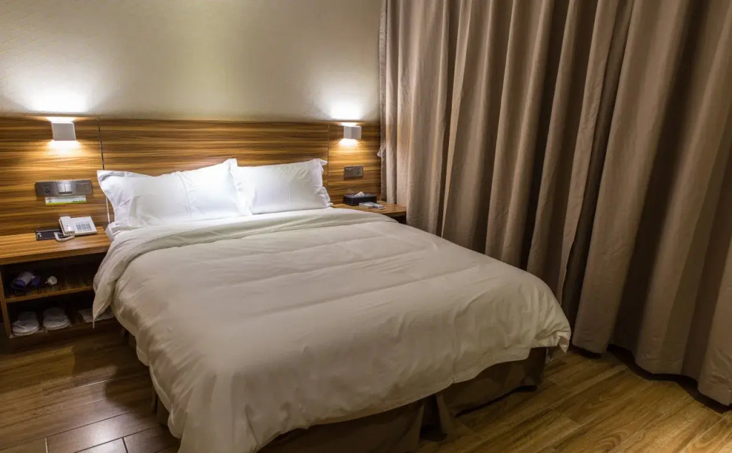Guangzhou Hengchao Holiday Hotel
