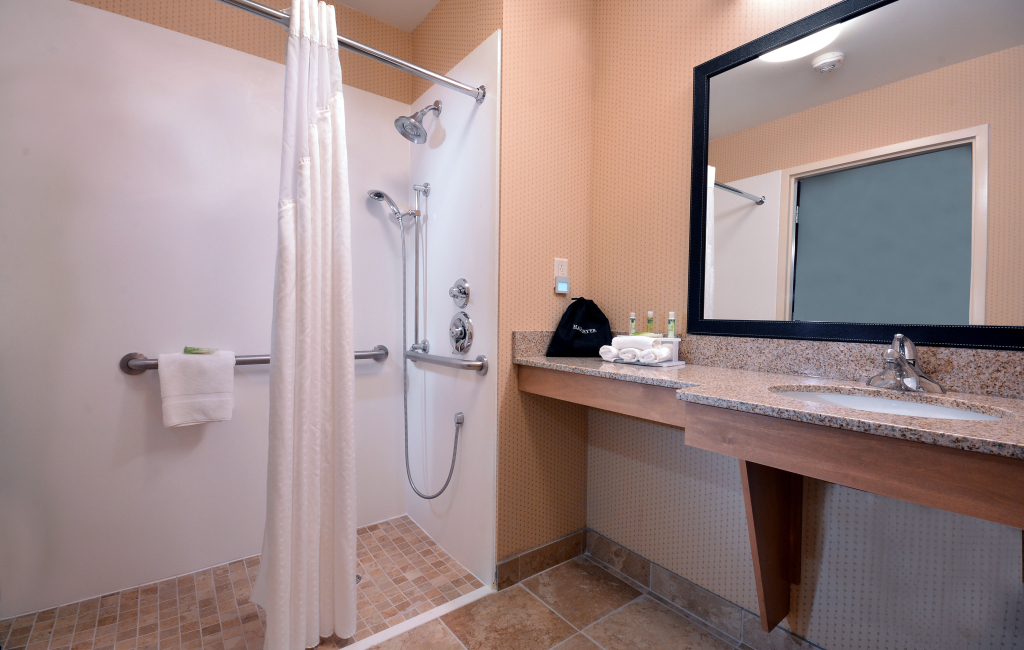 Holiday Inn Express & Suites High Point South by IHG