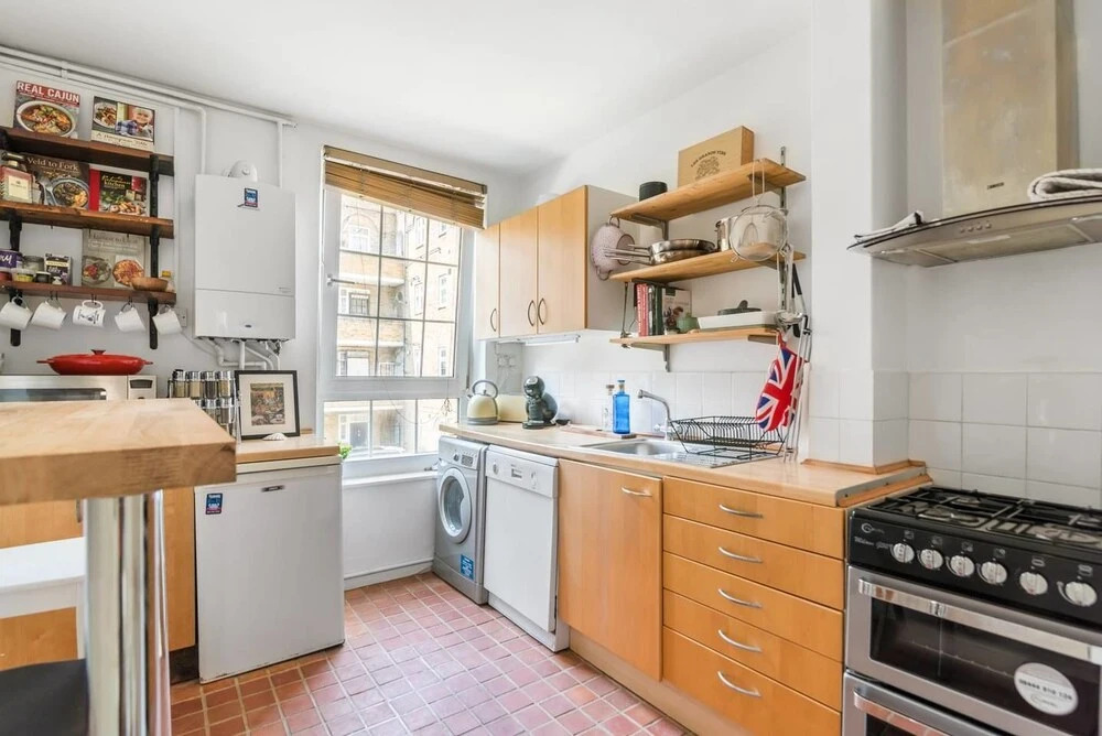 Cosy Flat In Quiet Wapping