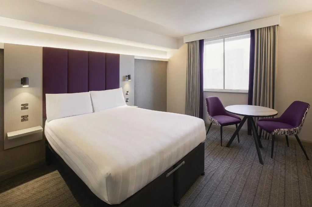Premier Inn Oxford Cowley