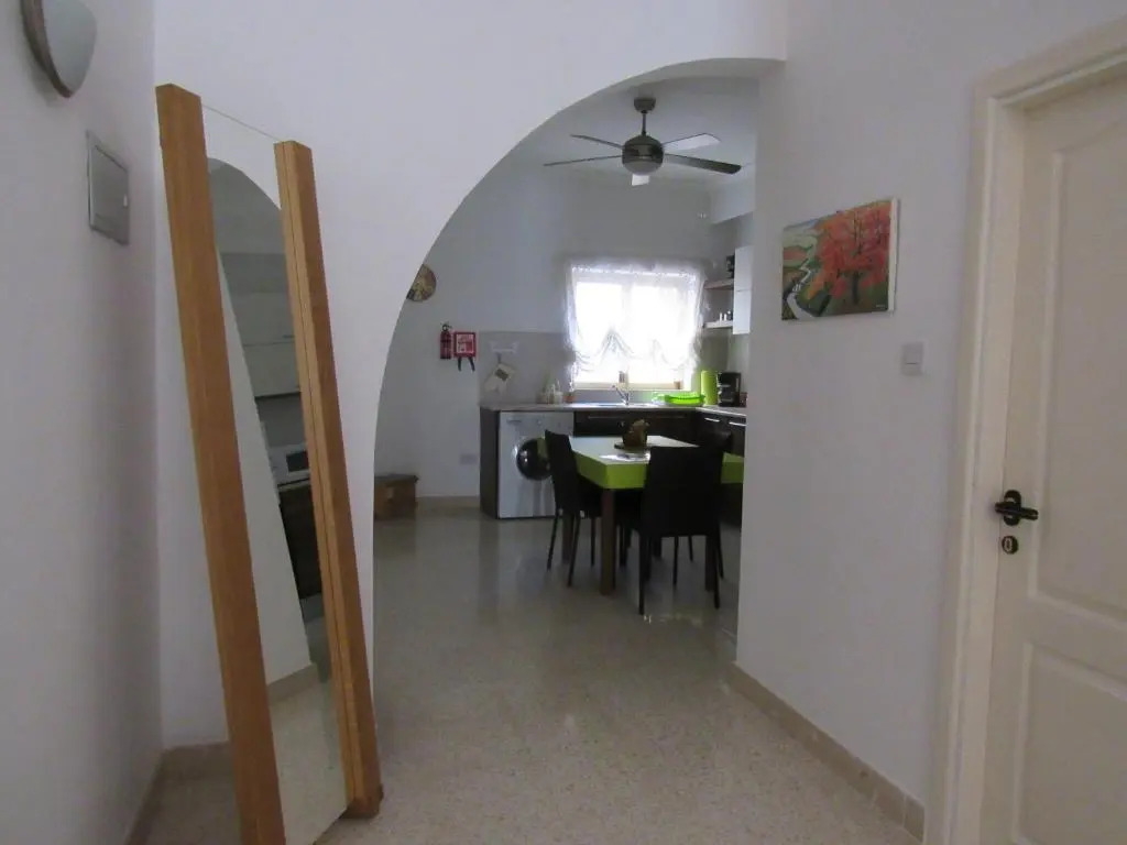 Central Studio Apartment