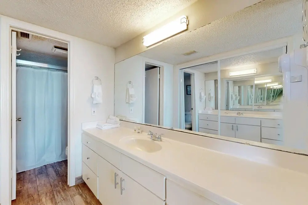 Luxe Corner 3br, Gulf View: Suntide III - Unit 410