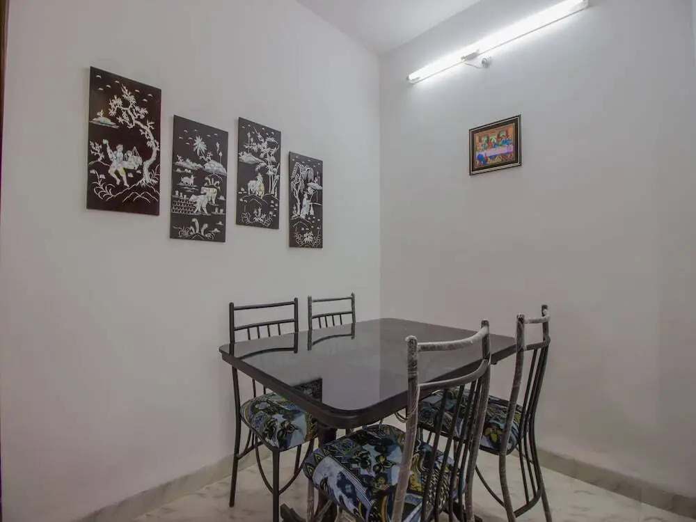 Gokul Residency By OYO Rooms