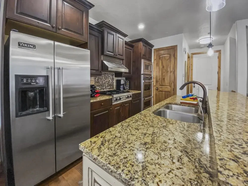 Jordanelle Mountain Paradise 1271 4 Bedroom Townhouse by RedAwning