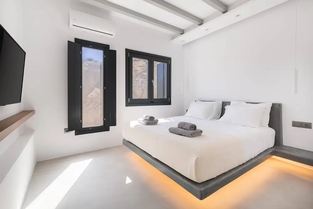 Martinez in Mykonos With 5 Bedrooms and 4 5 Bathrooms