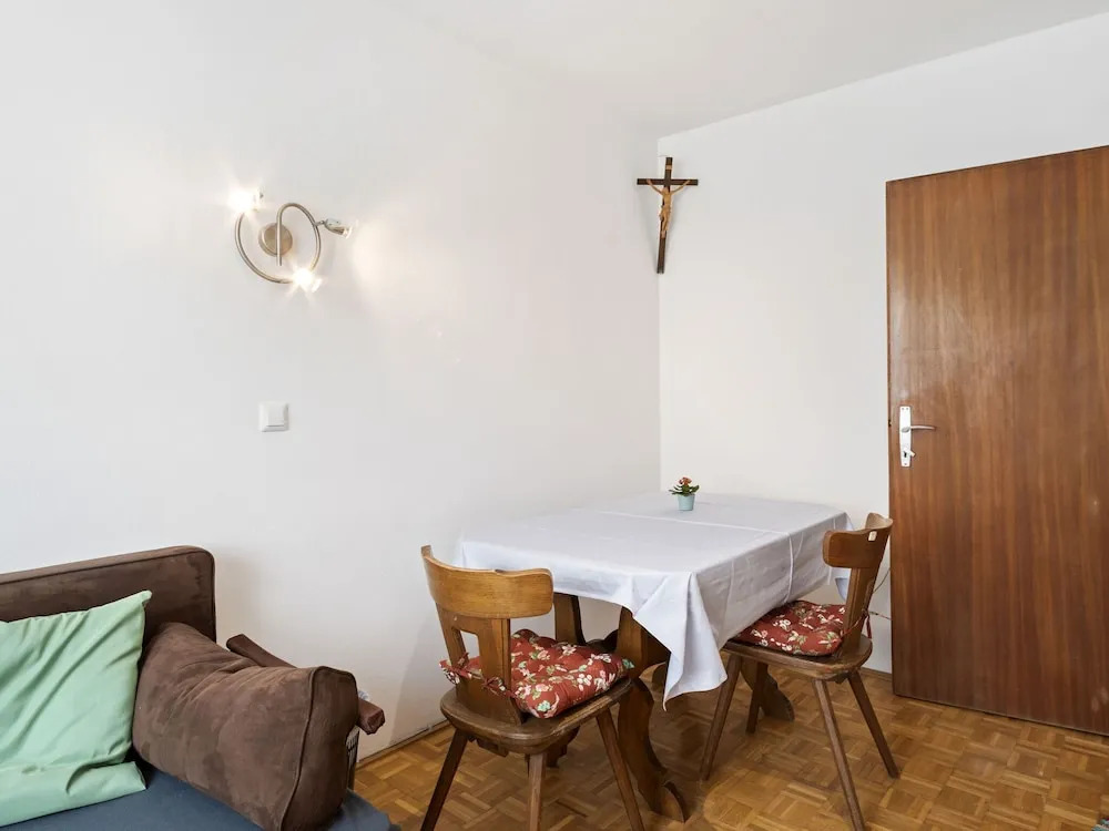 Simplistic Apartment in Salzburg near Mirabell Palace