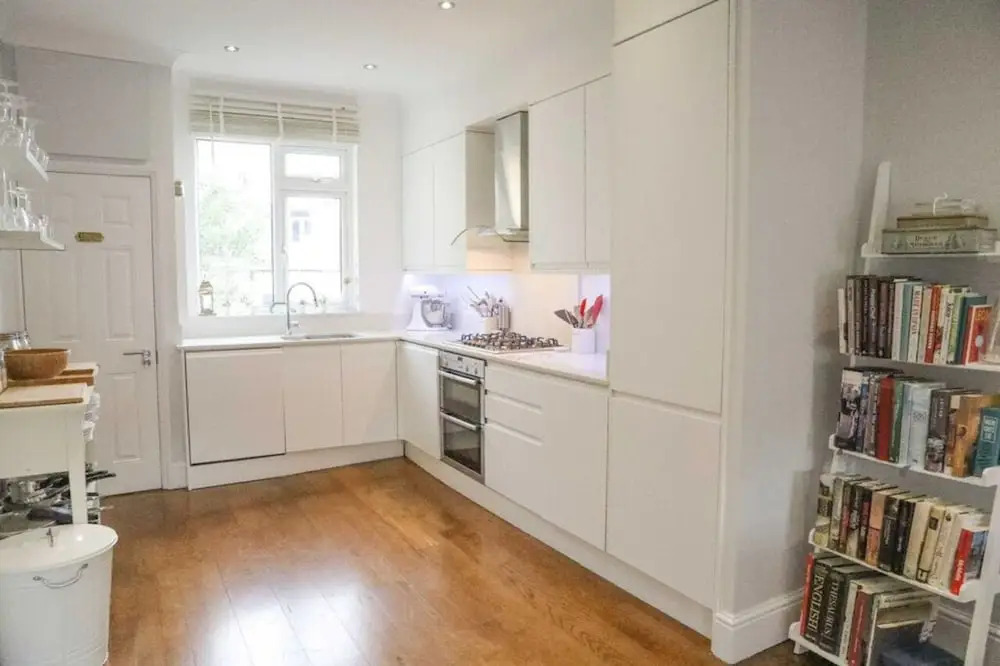 Modern 2 Bedroom In Clapham Junction