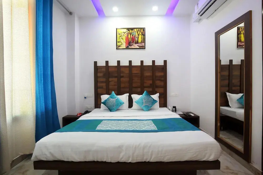 Starlet Prime by OYO Rooms