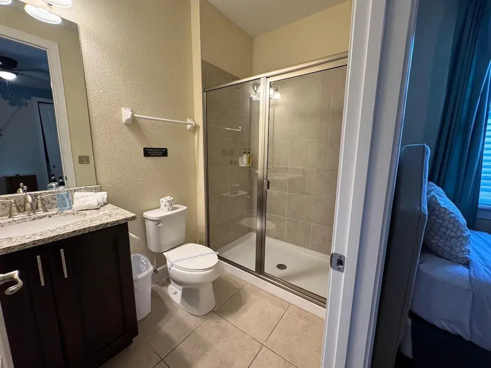 7613-8-bl-only 10 Minutes From Disney