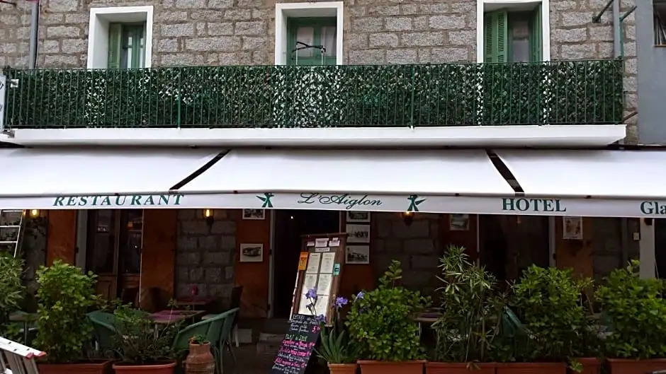 Hôtel Restaurant LAiglon