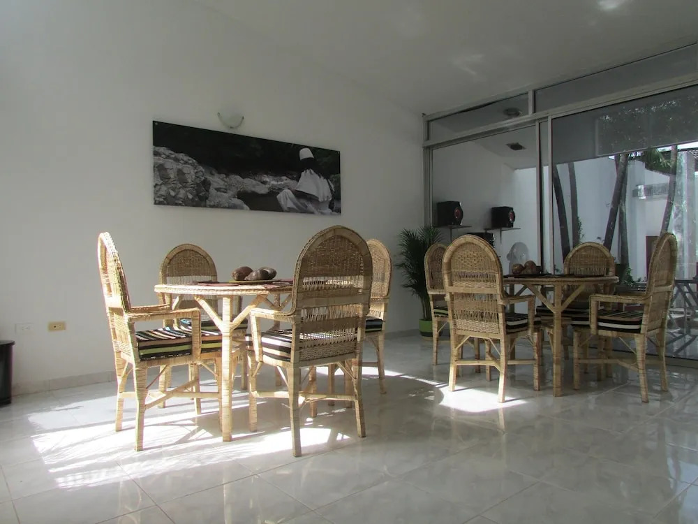 Hotel Mizare II