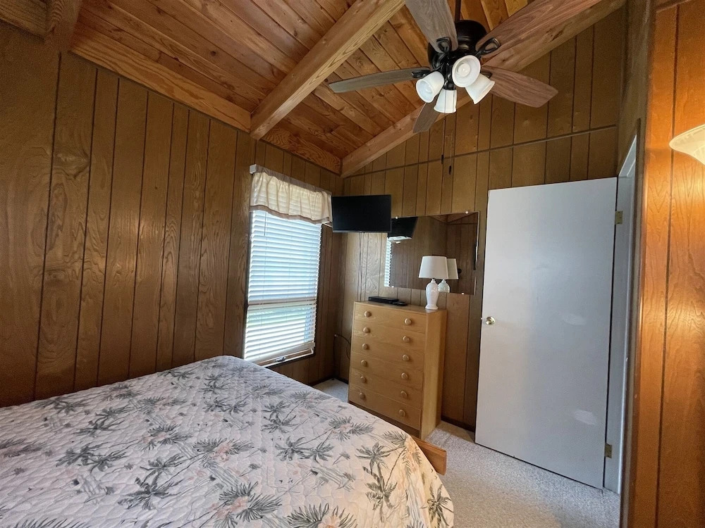 Exhale 3 Bedroom Cottage by RedAwning