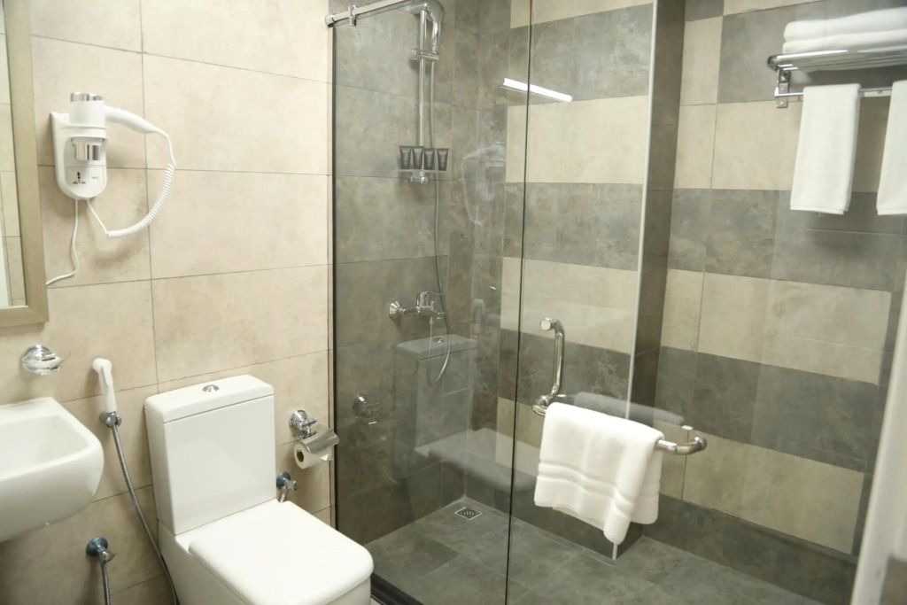 Uptown Hotel Apartment Fujairah By Gewan