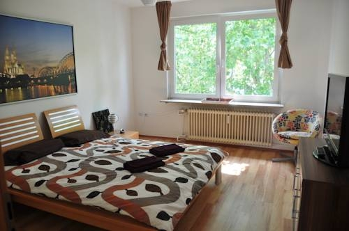 Bed & Breakfast Cologne Downtown