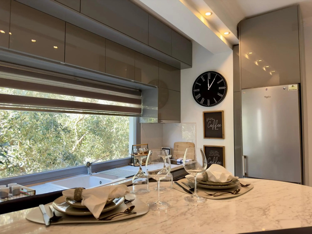 Luxurious Modern Home in Kalamaria, Thessaloniki
