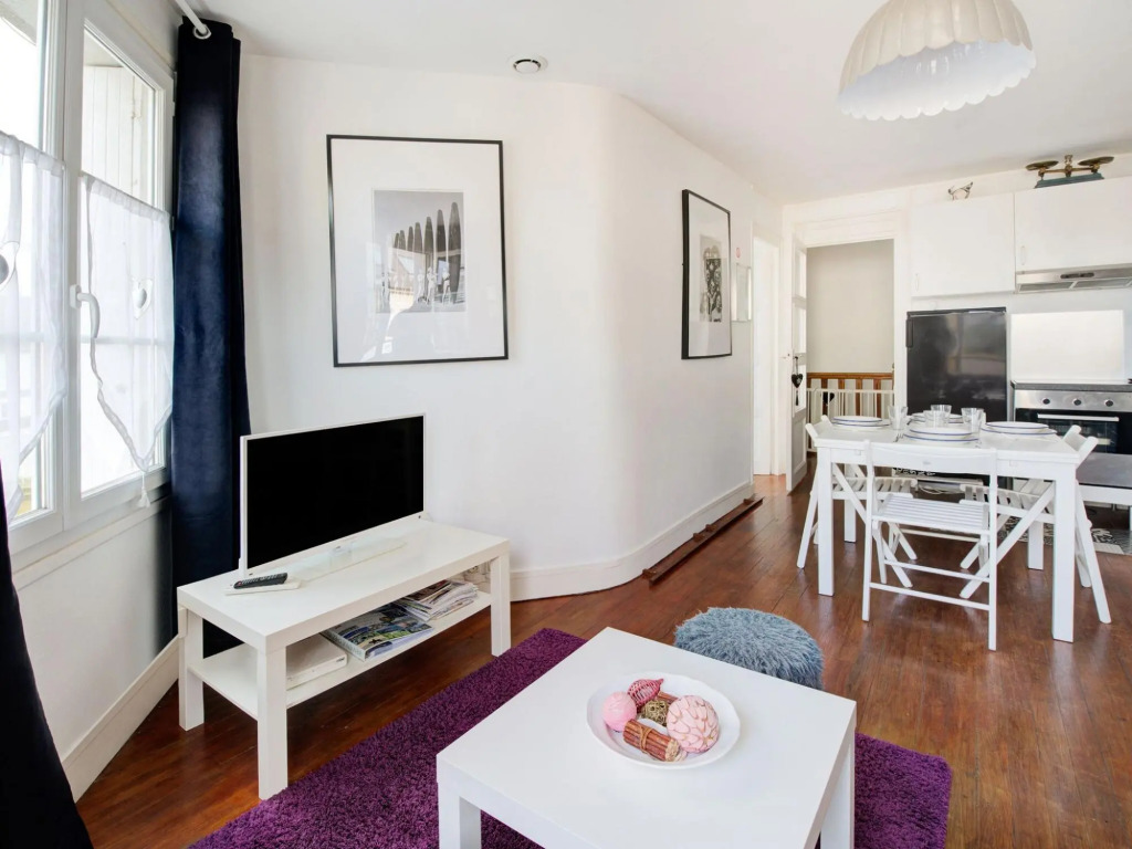 Attractive Apartment in Isigny-sur-mer Near Centre