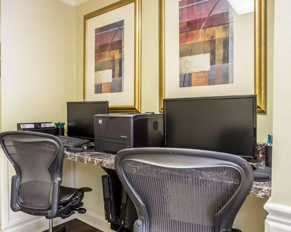 Quality Suites Atlanta Buckhead Village North