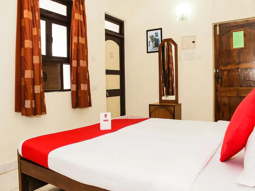 OYO 2728 Hotel Horizon