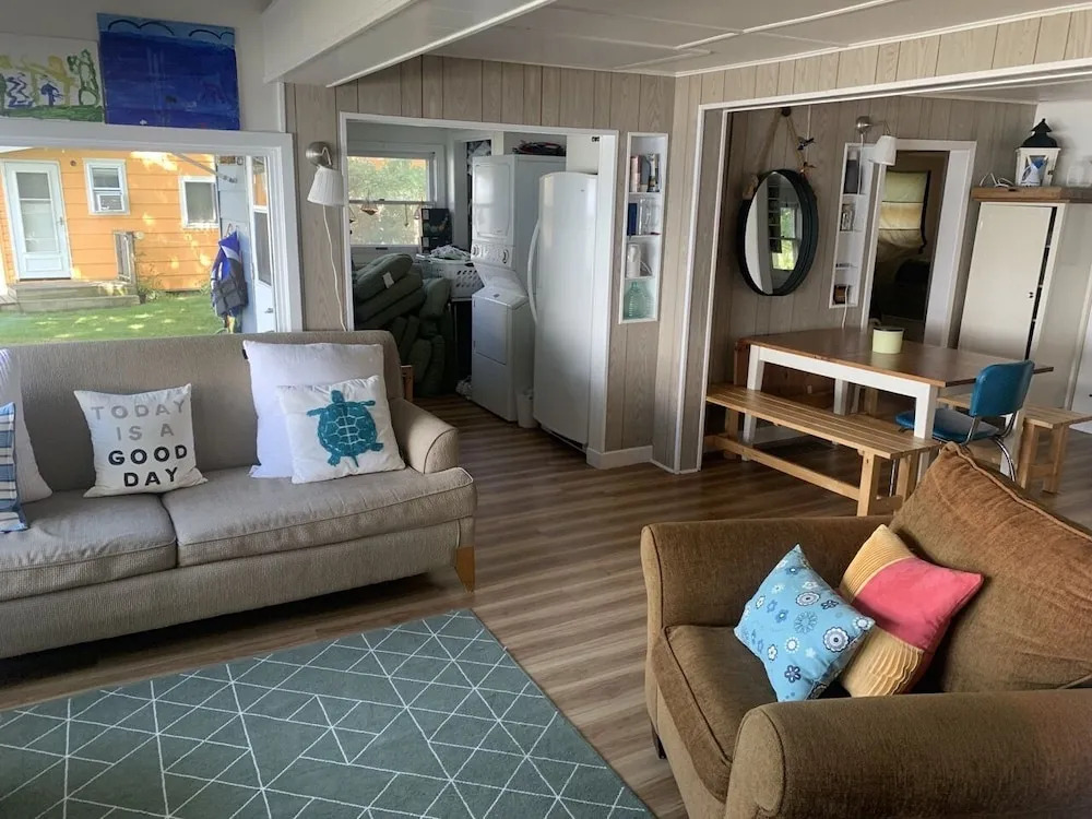 West Lake Cottage