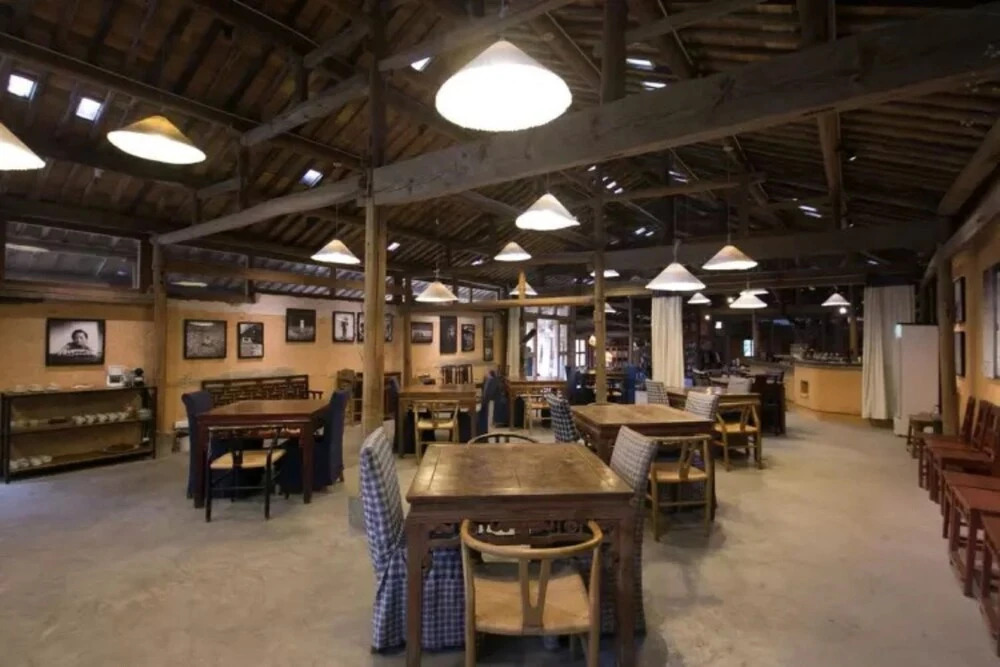 Pig's Inn Bishan Oil Factory