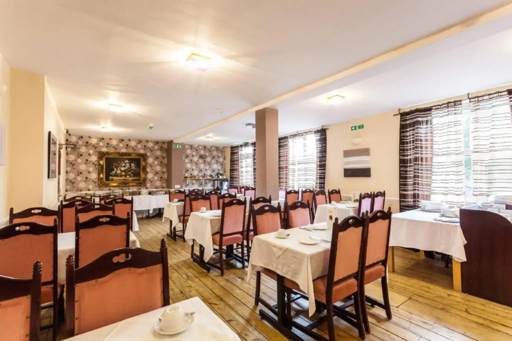 Roseview Alexandra Palace Hotel