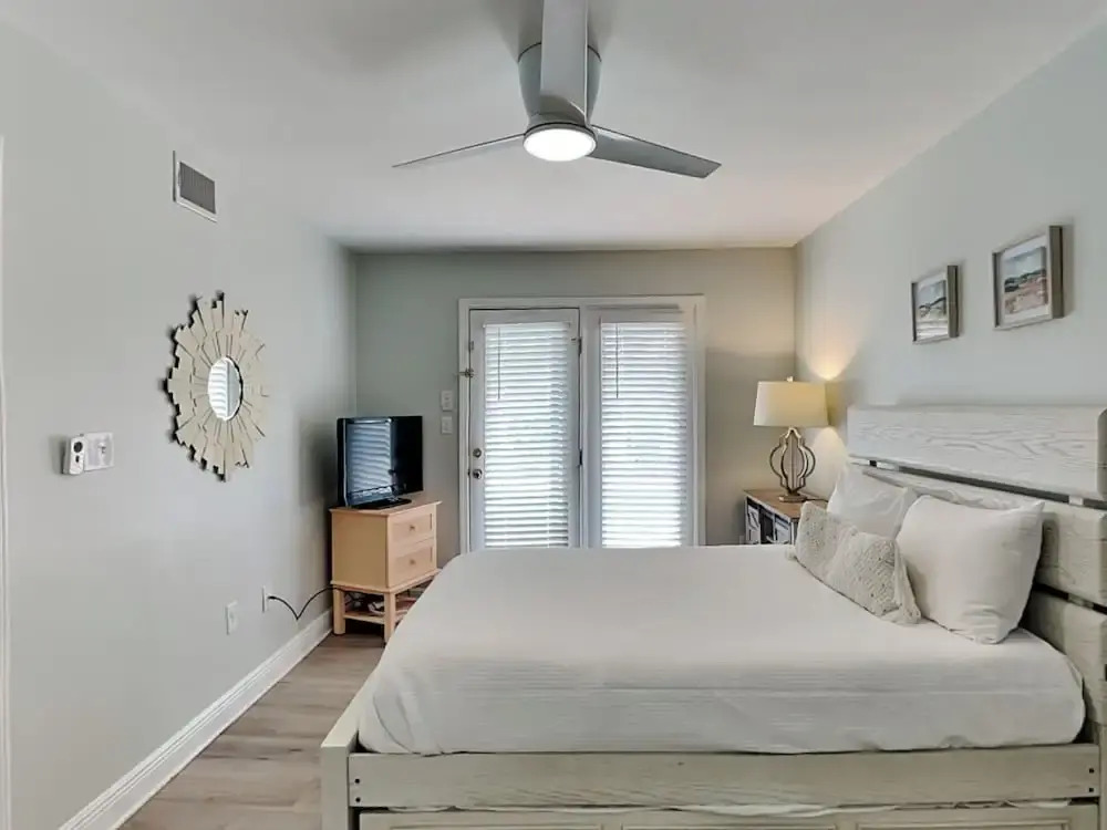 Serenity Cottage by Southern Vacation Rentals