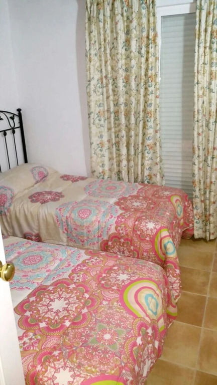House With 3 Bedrooms in Estepona, With Enclosed Garden and Wifi - 1 km From the Beach