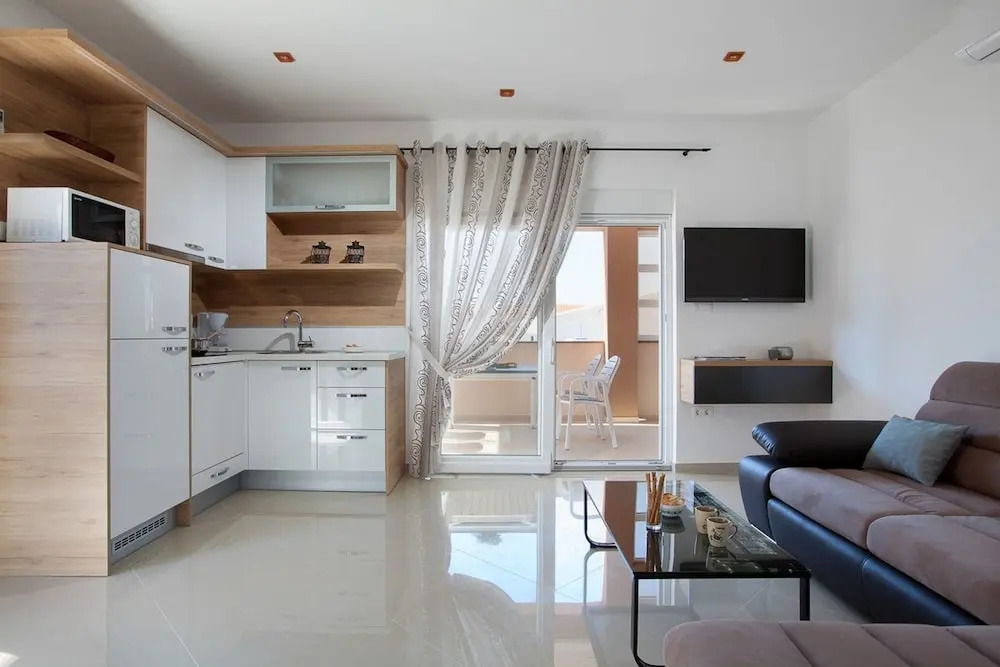 Apartments Malibu Two