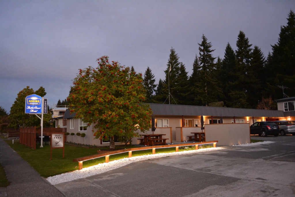 Amber Court Motel