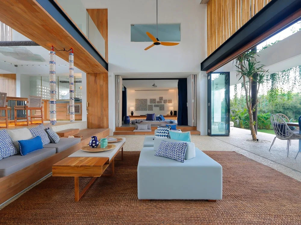 Villa Seascape by Elite Havens