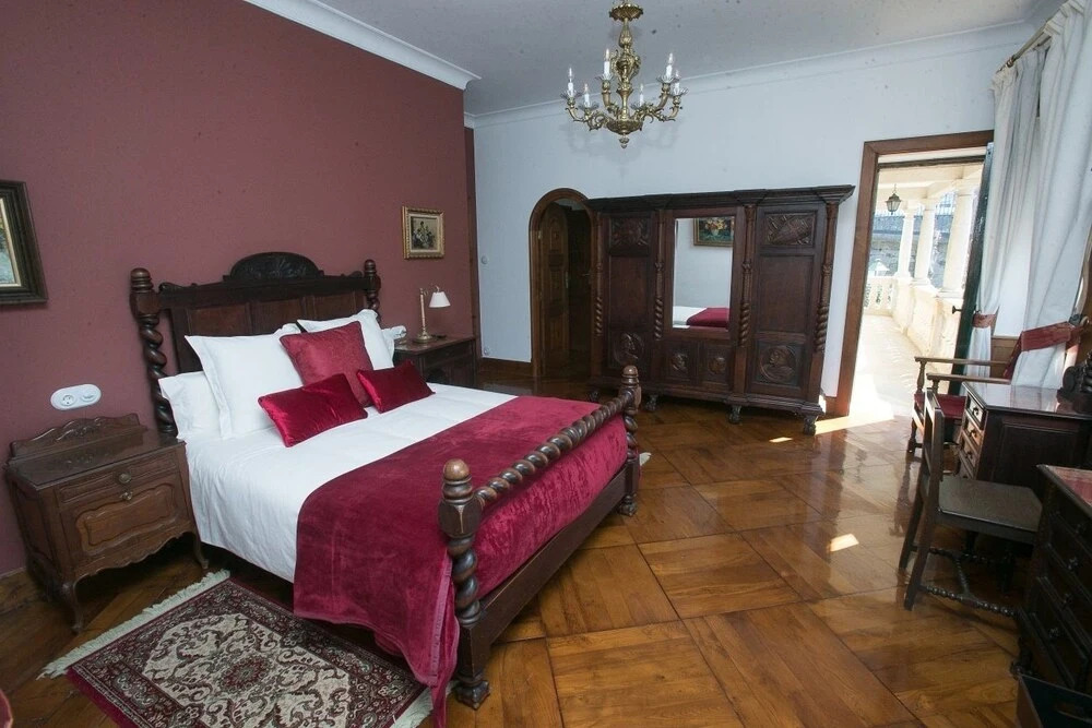 Casa Lois