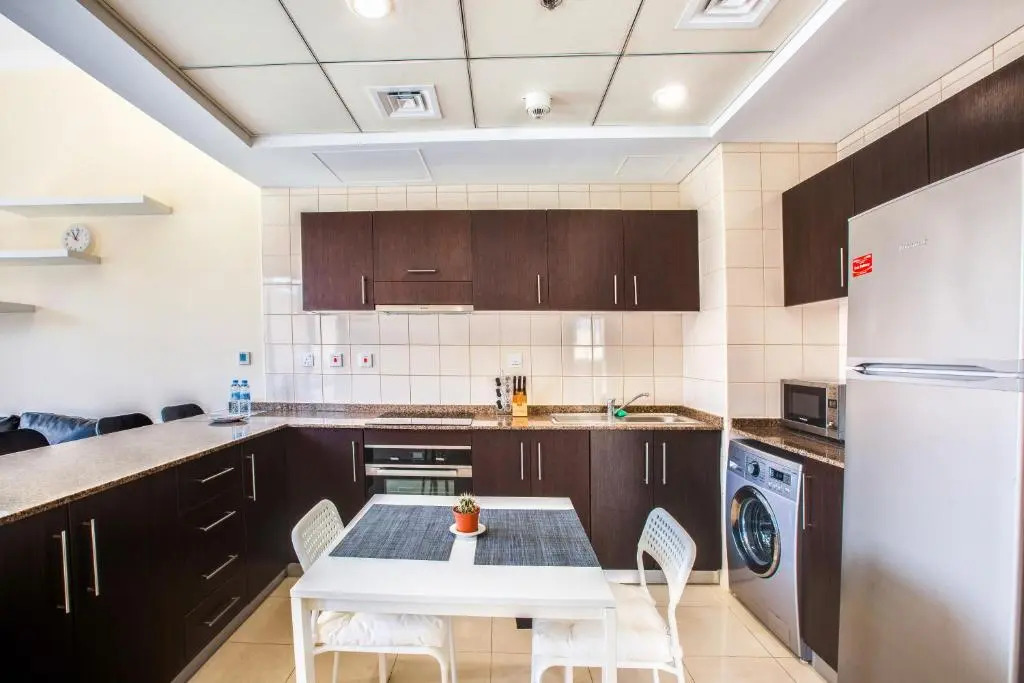 Amazing Marina Canal View 1BD in Bay Central