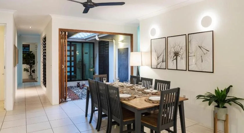 Trito Oceans Edge Luxury House
