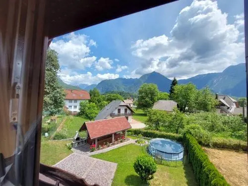 Apartments Ktrenc