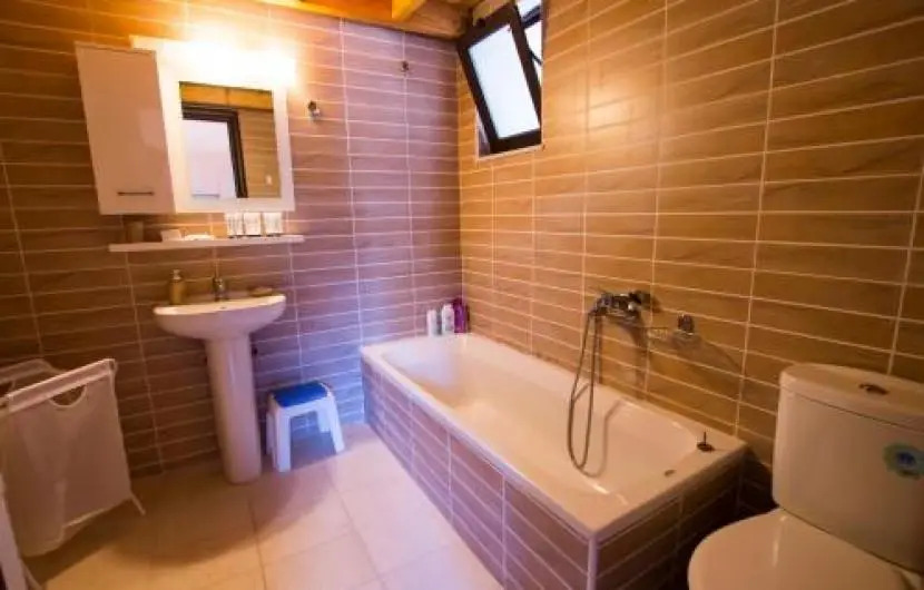 Holiday Home 3 Bedrooms 1 Bathroom - Kastellos