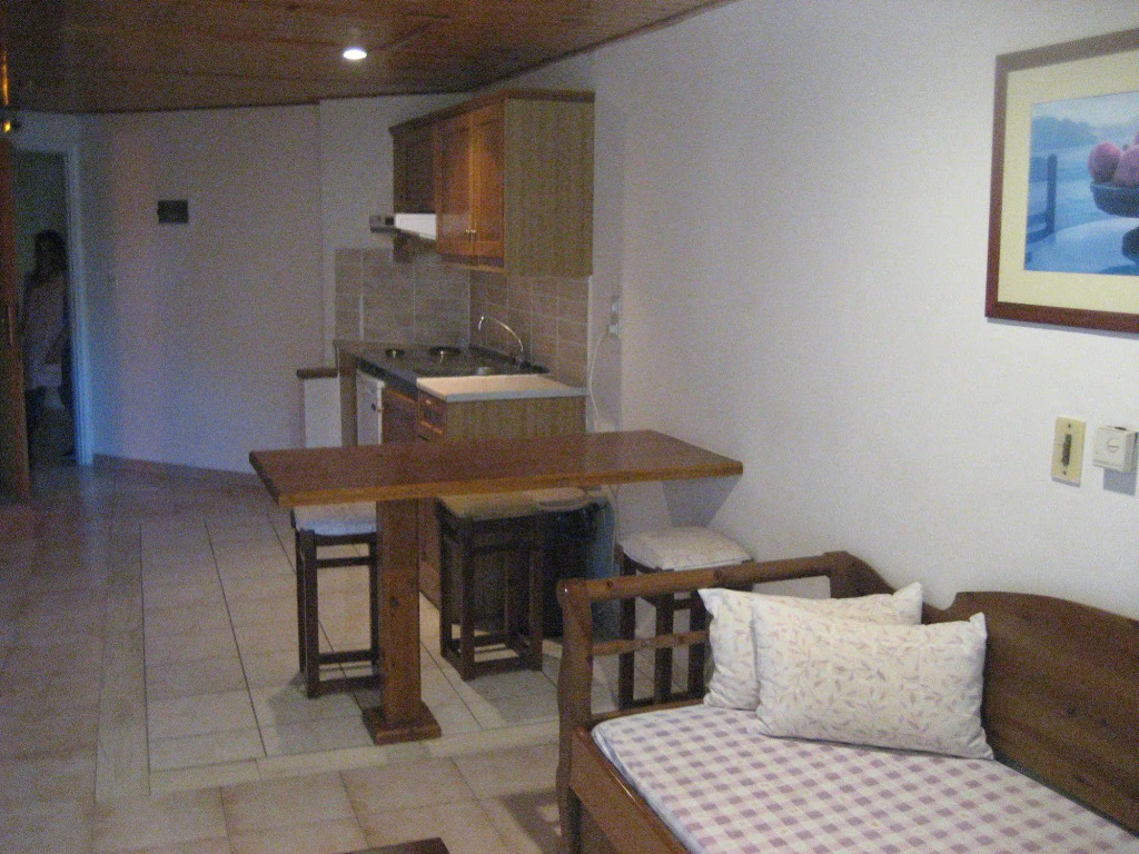 Kyveli Hotel Apartments