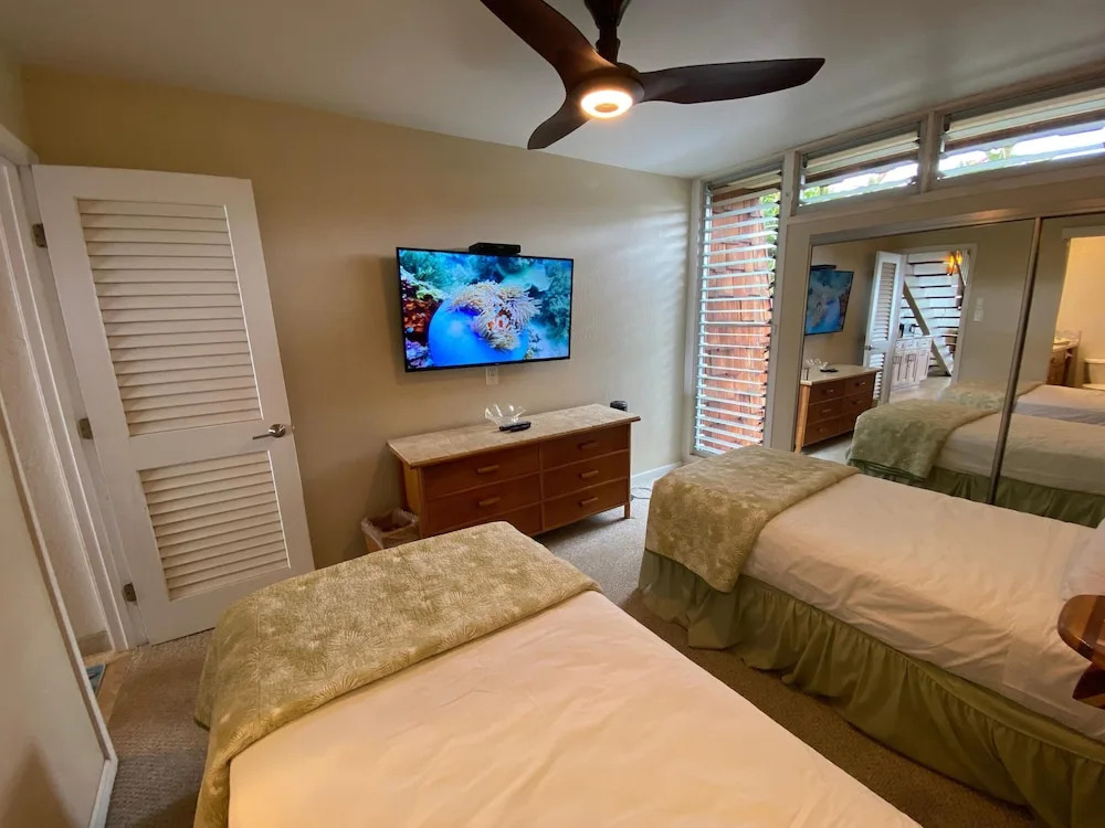 Kulakane 310 in Lahaina