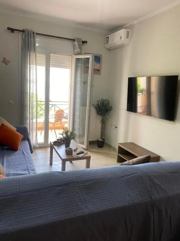 dimitris house 2