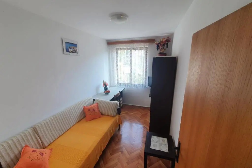 Apartment Zdenka for max 3 persons in Vrsar center close to sea