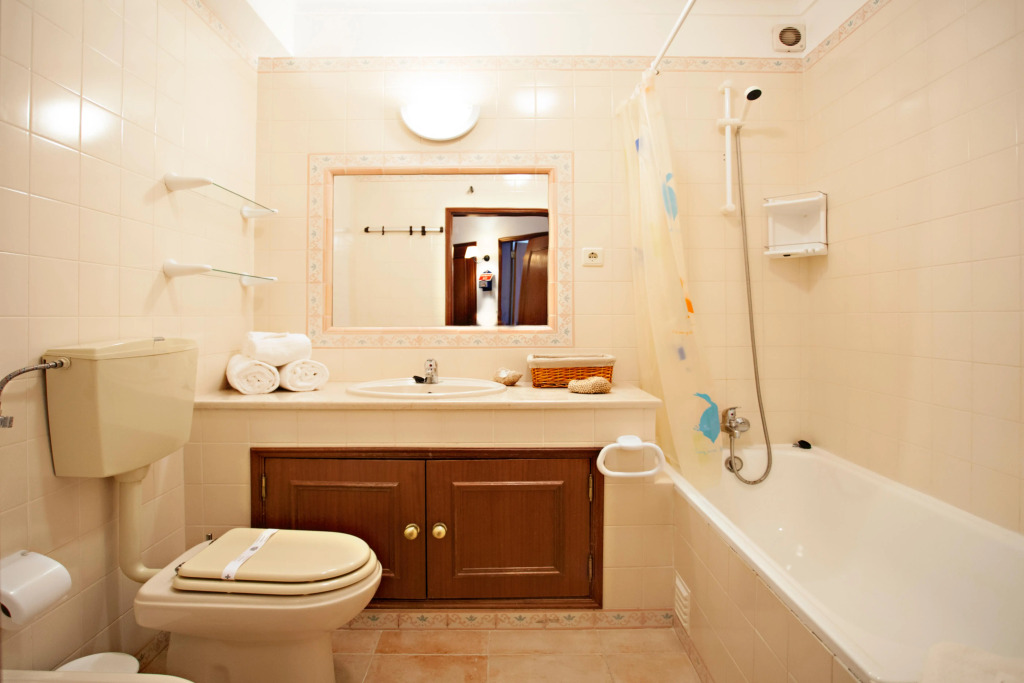 Cabanas Village