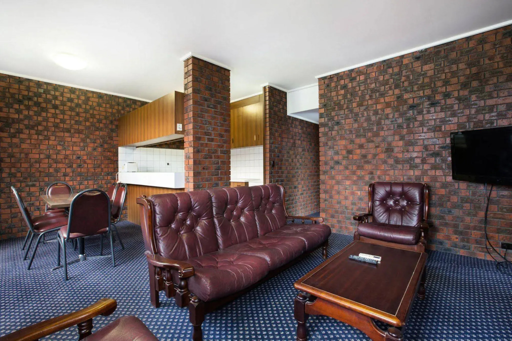 Nightcap at Excelsior Hotel