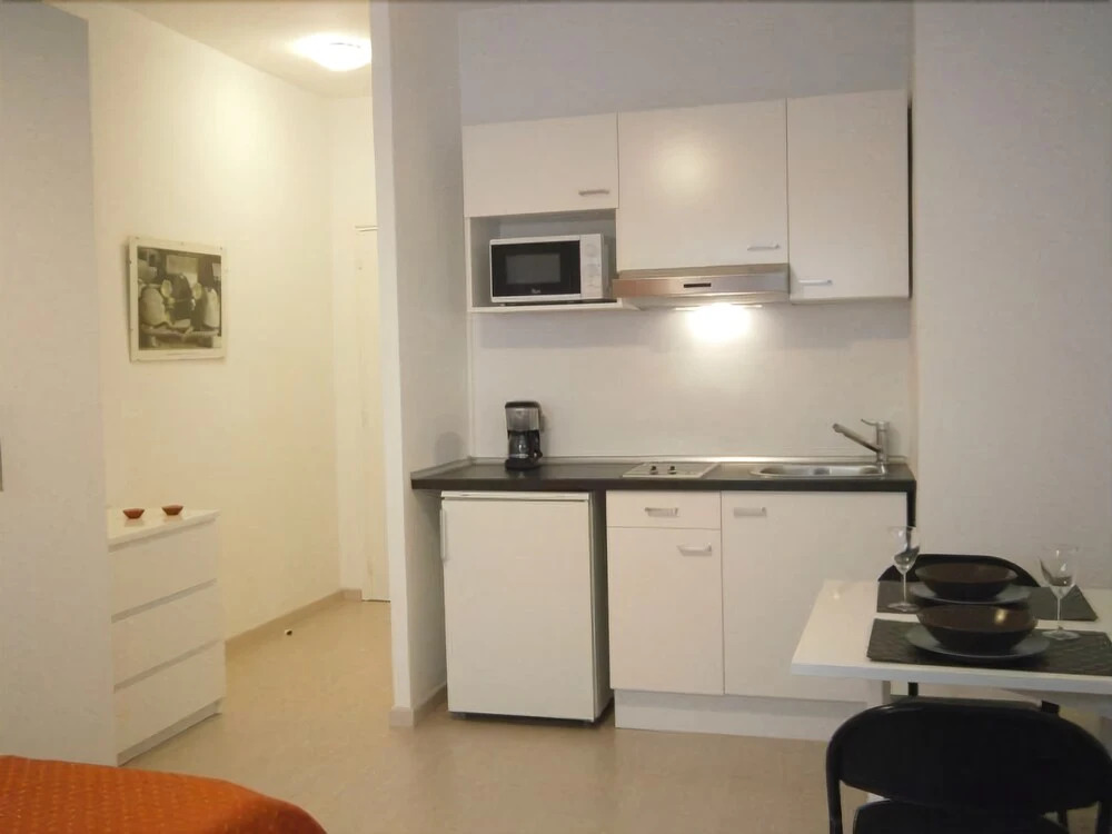 Marbel Apartments