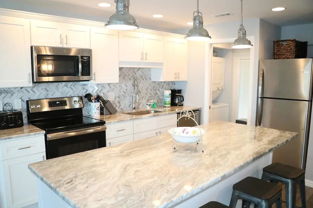 Jamaica Royale - T53 - 2 Br Condo