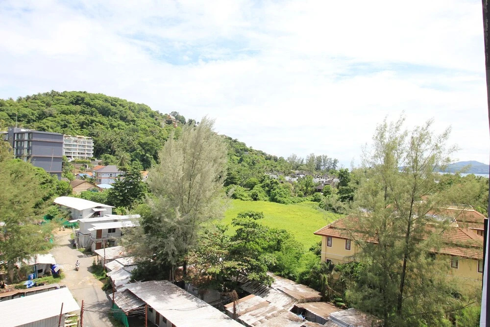 Ideal 1 Bed Apartment at Surin Beach